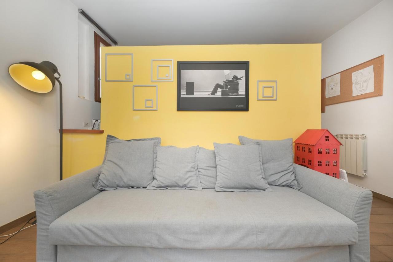 Mondrian House Apartment โรม ภายนอก รูปภาพ