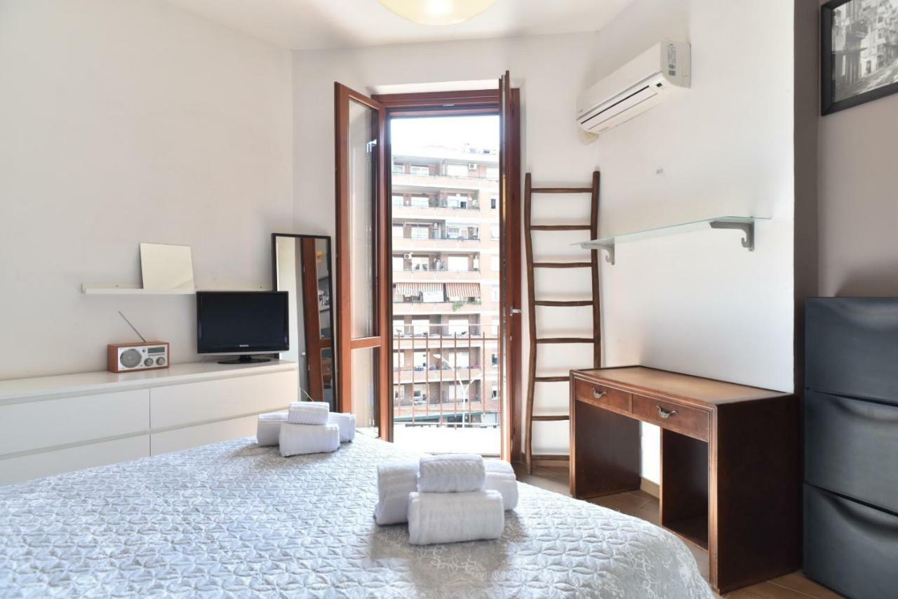 Mondrian House Apartment โรม ภายนอก รูปภาพ